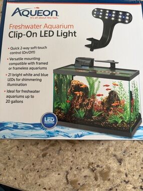 Aqueon Freshwater Aquarium Clip-On LED Light - Black